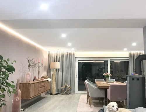 Essbereich weiß seidenmatt mit Lichtkante